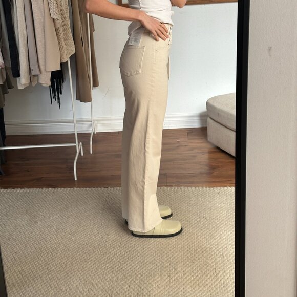 Cream Jeans - Picture 2 of 5